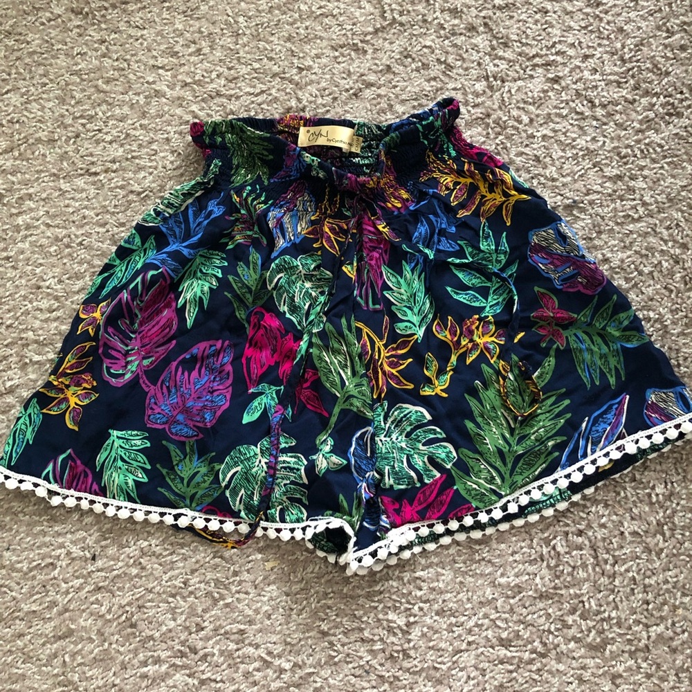 Cute Flowy Shorts! 🌱